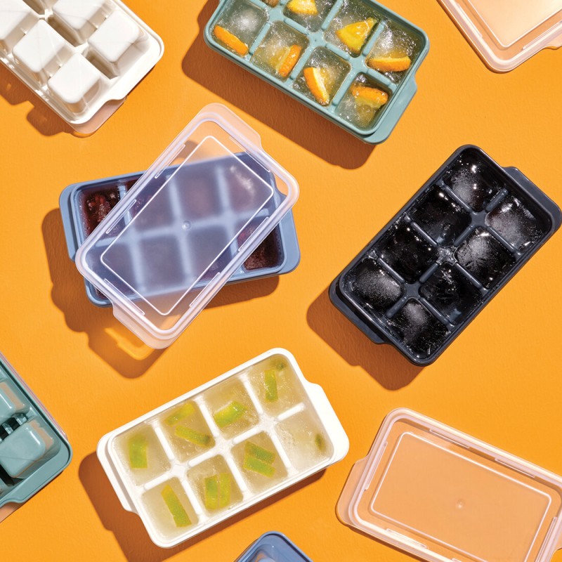 3'lü Mini Buz Kalıbı - Küp Şekilli - Kapaklı - Plastik 3'lü Mini Buz Kalıbı - Küp Şekilli - Kapaklı - Plastik